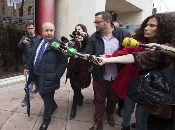 La 'Operación Nazarí' y el caso Serrallo, declarados complejos