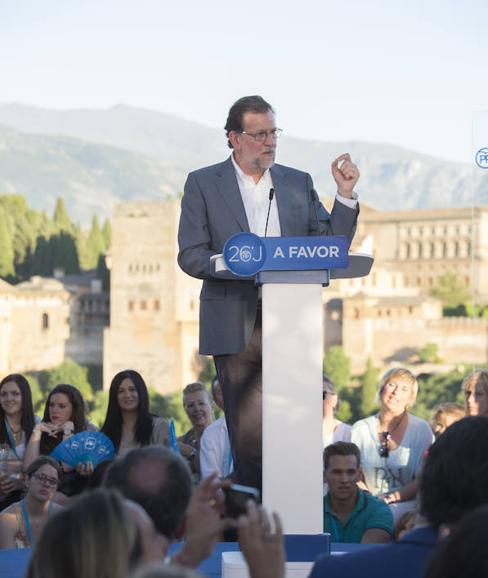 «Nos hemos comprometido con Granada y seguiremos haciéndolo los cuatro años»