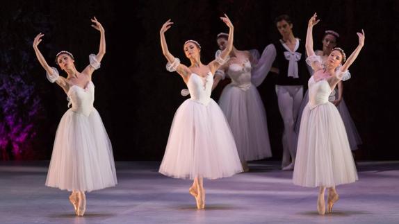 Cisnes y sílfides del Bolshoi