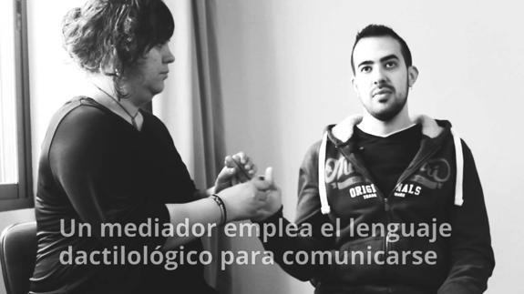 Un joven español, primer universitario sordociego que se va de Erasmus