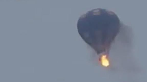 El vídeo del accidente de un globo aerostático en EE UU con 16 personas a bordo