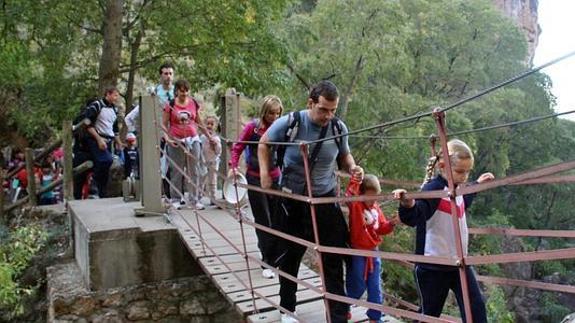 Las mejores rutas senderistas para descubrir la provincia de Granada