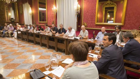 La Mesa del Ferrocarril acuerda plantarse en Madrid