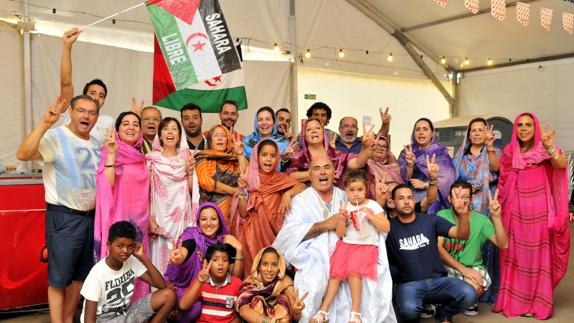 Apoyo unánime a la caseta 'Todos somos Sáhara'