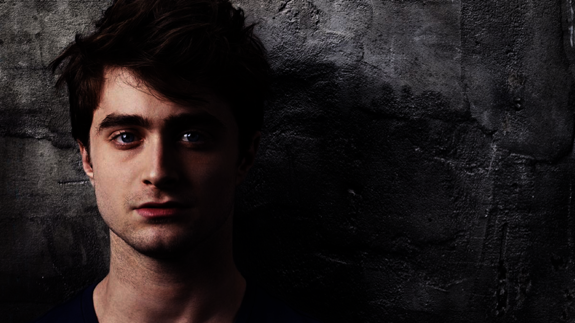 Daniel Radcliffe 'ficha' por Anonymous