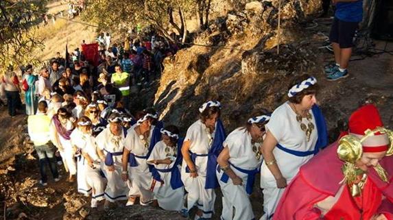Castellar vivirá este sábado el Equinocio en su Cueva de la Lobera