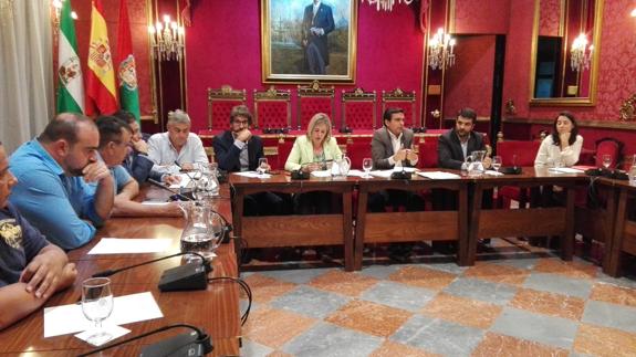 La Mesa del Ferrocarril propone el 11 de octubre para movilizarse ante Fomento