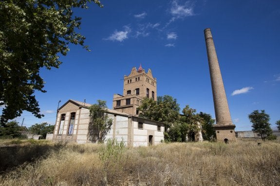 La Junta impone una multa de más de 120.000 euros por obras sin licencia en la Azucarera