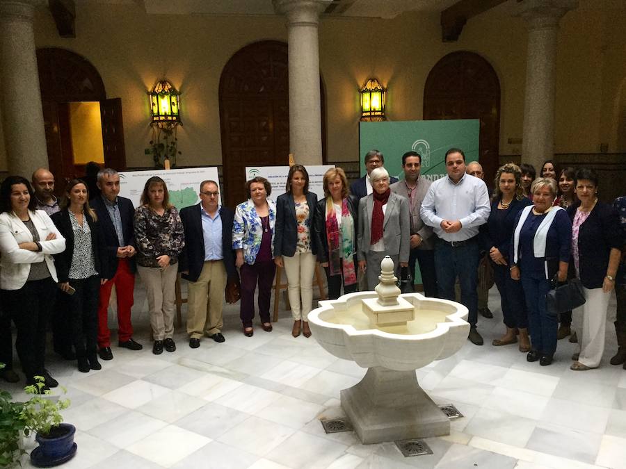 La Junta refuerza la red de Unidades de Atención Infantil Temprana con un centro itinerante