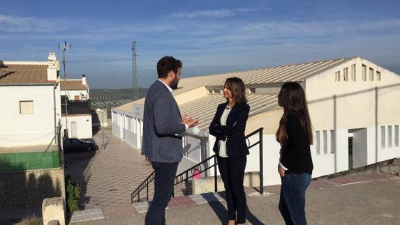 La Junta contribuye a la mejora de instalaciones en Garcíez con la adecuación de un salón de usos múltiples