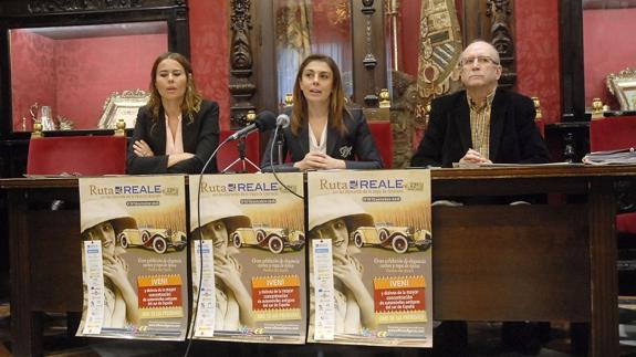 Los amantes de los coches antiguos tienen una cita en Granada este fin de semana