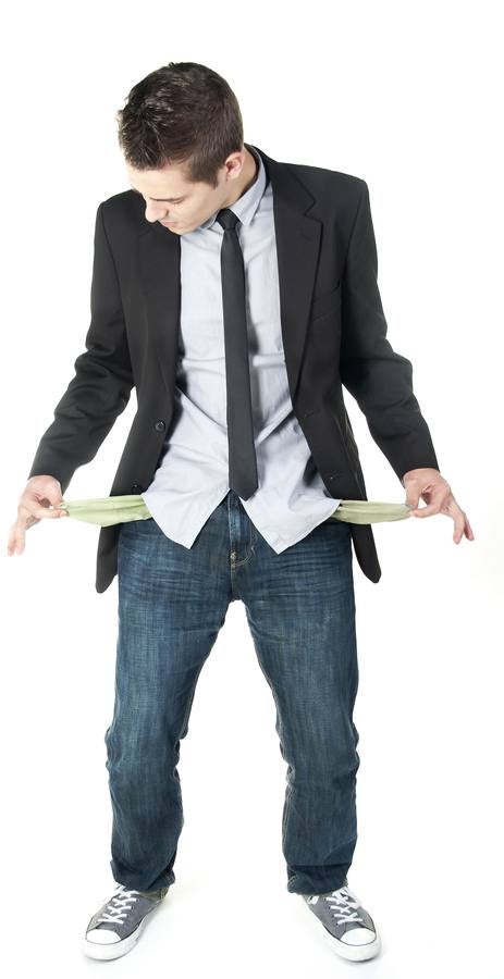 Los jóvenes jienenses pierden un cuarto de su sueldo durante la crisis