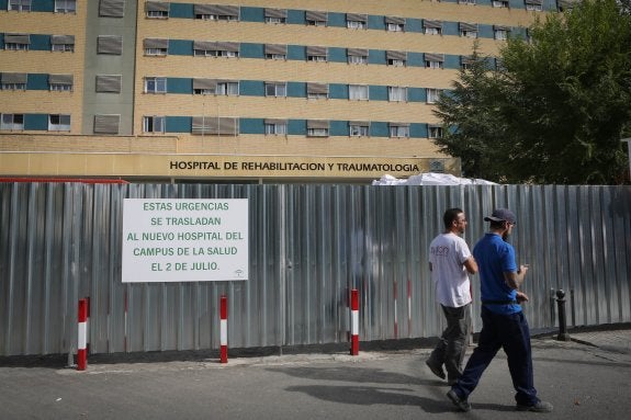 El penúltimo paso de la fusión hospitalaria también sube la tensión