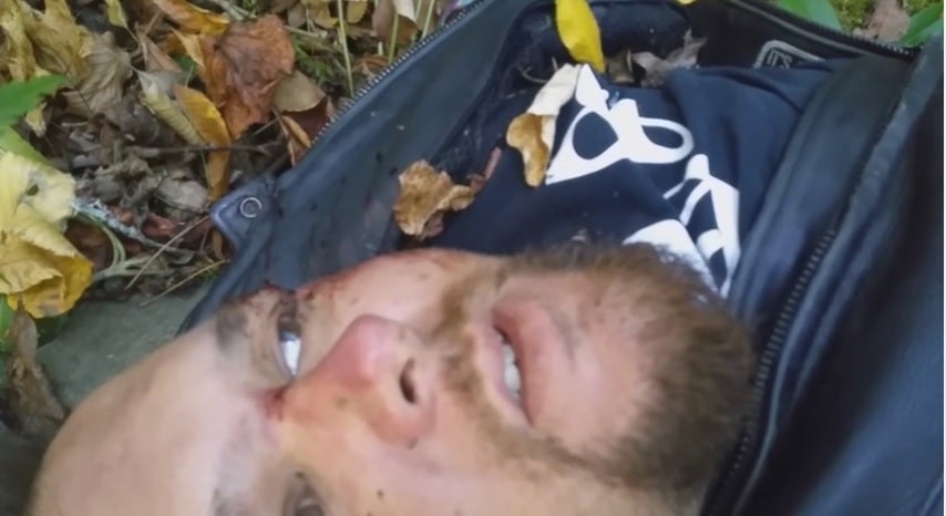 Se graba en vídeo tras sufrir un accidente de moto en vez de llamar a Emergencias