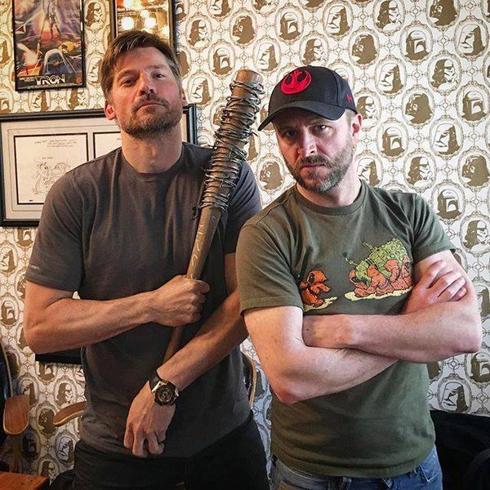 La foto que revoluciona la Red: ¿se unen 'The Walking Dead' y 'Juego de Tronos'?