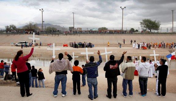 La gran muralla que divide México y Estados Unidos