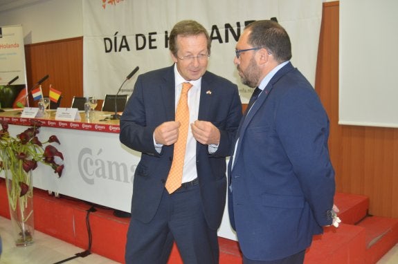 Holanda y Almería se 'unen' para presionar en la UE a favor de las frutas y hortalizas