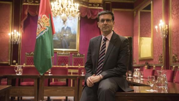 Cuenca: "No estoy aquí para defender los intereses del PSOE"