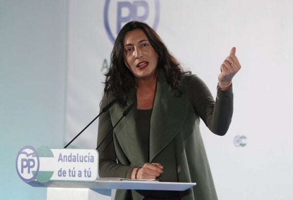 El PP acusa a Díaz de «vandalismo institucional» y conmina al PSOE a cumplir la sentencia del TC