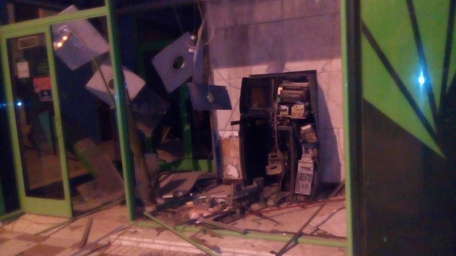 La Guardia Civil investiga el robo de un cajero automático en Lopera