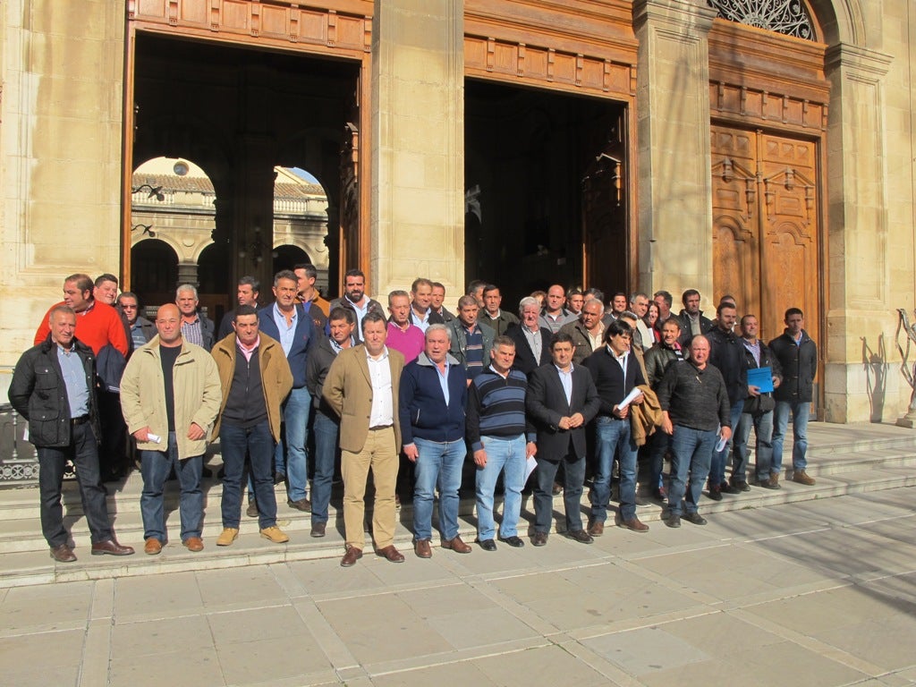 Diputación concede 225.000 euros en ayudas a cerca de 70 ganaderos trashumantes