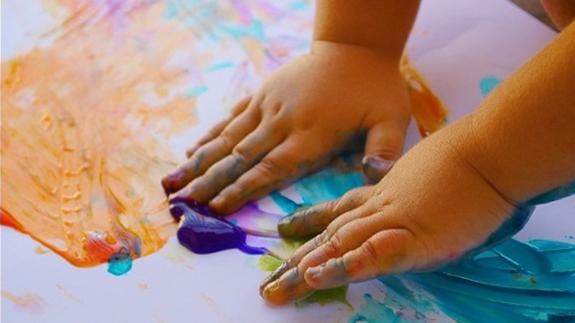 Localizan en España a tres niños sin inscribir, vacunar ni escolarizar