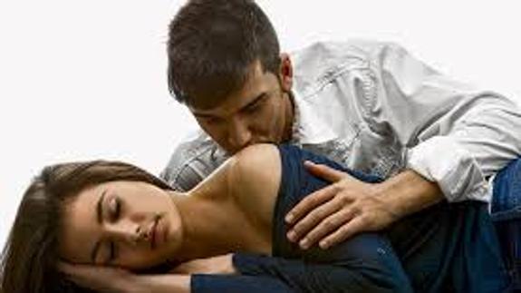 Fallece un joven de 22 años mientras mantenía relaciones sexuales con su pareja