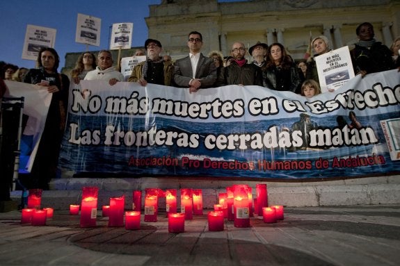 Barbate llora a Samuel