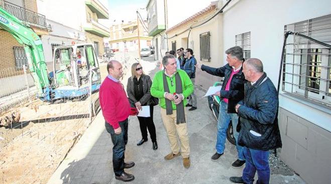 Una inversión de 8 millones de euros este año mejorará las tuberías en 15 puntos de la Costa