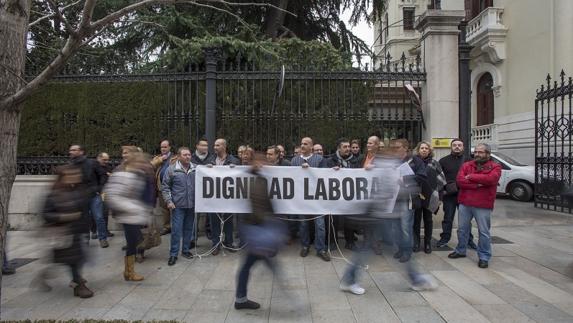 Trabajadores de la cárcel de Albolote preparan nuevas movilizaciones para protestar por su situación laboral