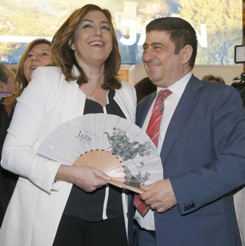 Los autobuses al acto de Susana Díaz en Madrid serán sufragados "por su plataforma"