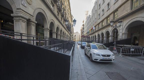 «Soy cofrade, me gusta la Semana Santa y no entiendo que se pongan los palcos tan pronto»