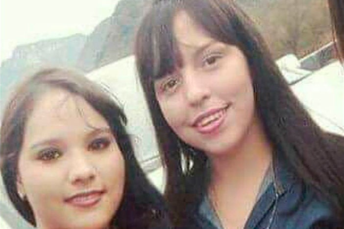 Mueren dos chicas decapitadas por una avioneta por hacerse un 'selfie' en una pista de aterrizaje