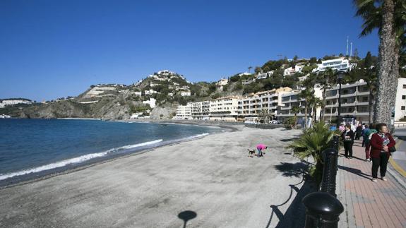 Las ocho playas mordidas por los temporales llegan a punto a Semana Santa