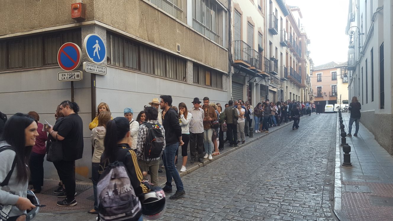 Las invitaciones para el Generalife nocturna traen cola