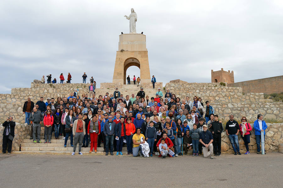 Más de cien personas conocen las murallas de Almería