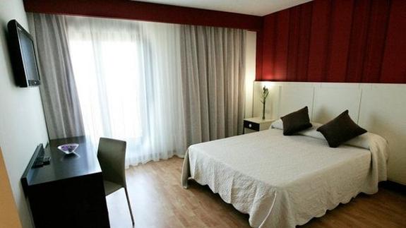 Una mujer demanda a un hotel para averiguar la identidad de su amante