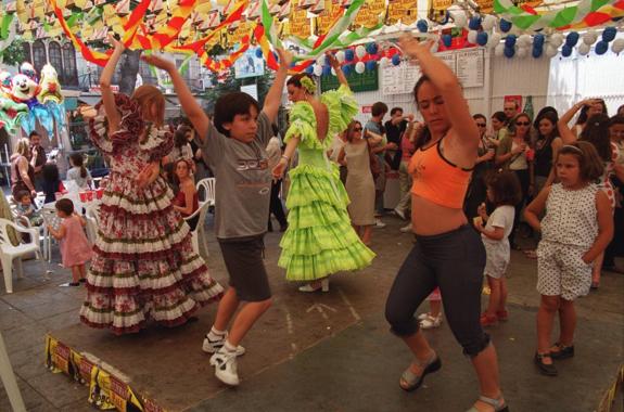La feria de mediodía vuelve al centro de Granada, pero sin barras