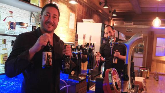 Un pub con las 13 rubias de Granada