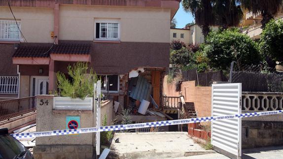 'Breaking Bad' catastrófico: incendian su casa manipulando químicos para una plantación de 'maría'