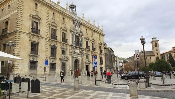 Piden que Granada se "eche a la calle" el domingo para defender la capital judicial de Andalucía