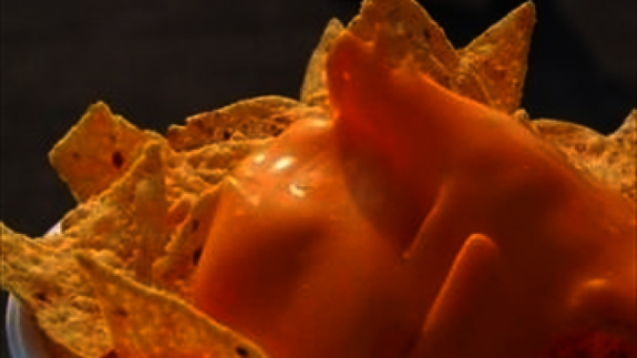 Una decena de intoxicados con botulismo por una salsa de queso