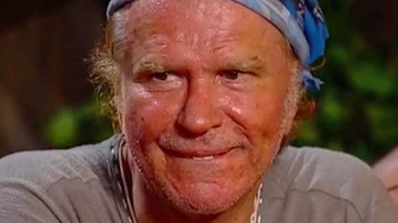 Bigote no sabe nada de su novia