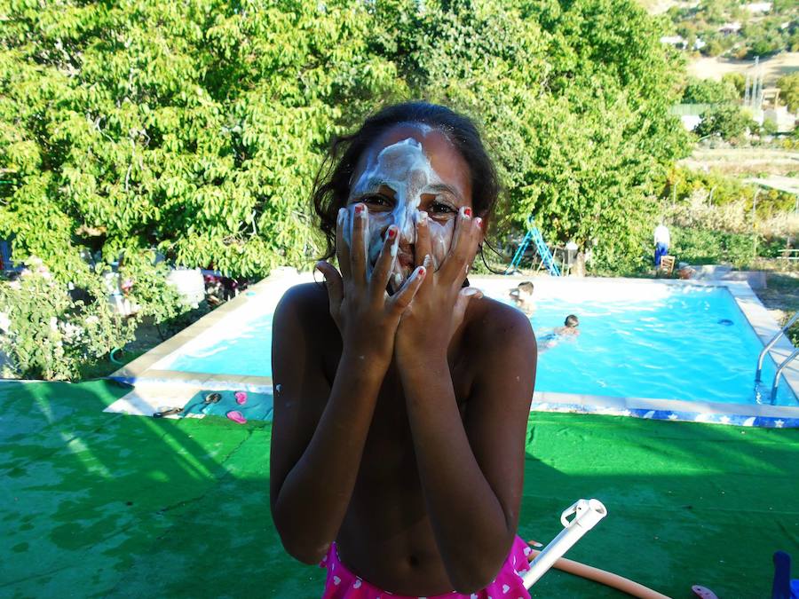 Buscan a 12 familias para acoger a menores saharauis refugiados durante el verano