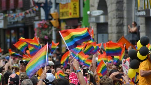 ¿Por qué TVE no emite la fiesta mundial del Orgullo Gay?