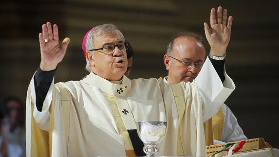 El Arzobispado de Granada desautoriza el rezo del rosario en el Triunfo